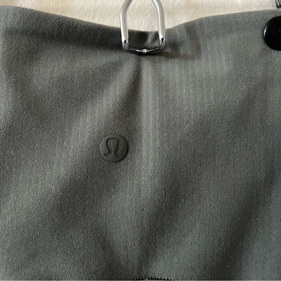 Lululemon Athletica Blissful Bend Super High-Rise Biker Short 8" Olive Women’s 0 - Picture 9 of 12